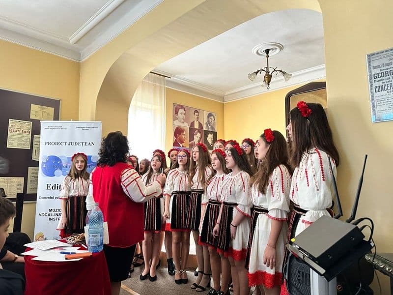 Concursul Județean „Armonii de primăvară” – simfonie a talentelor școlare