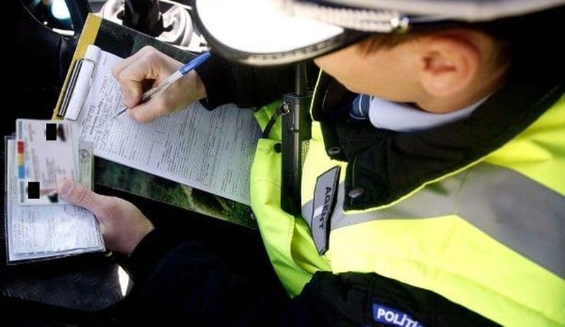 Permis fals prezentat polițiștilor, de un tânăr din Coțușca