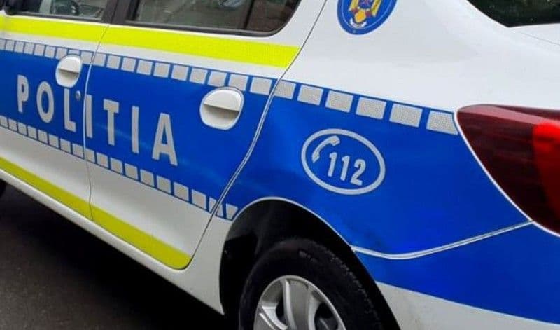 Tânăr cercetat după o „tripletă” penală: A provocat un accident după ce a condus beat și fără permis