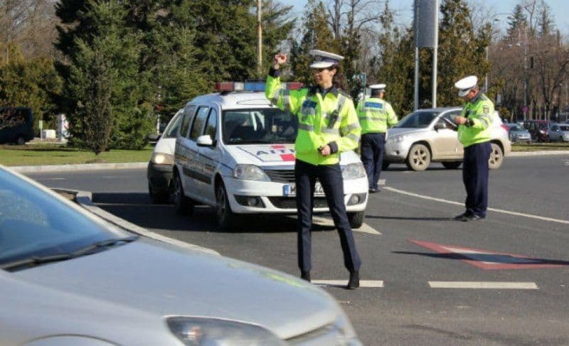 9 permise de conducere reținute de polițiștii botoșăneni în doar opt ore