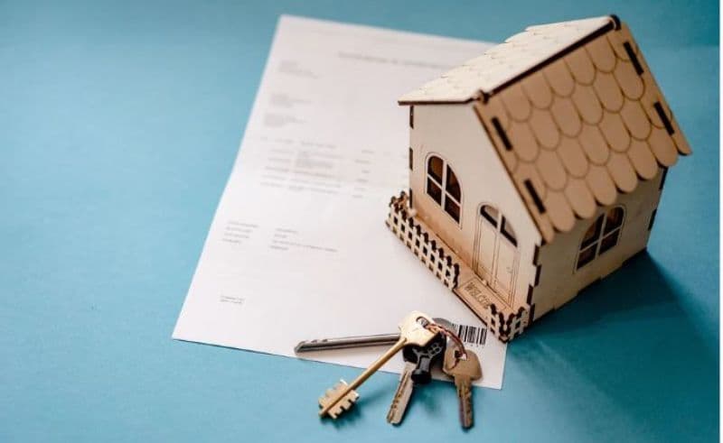 Obligatoriu pentru proprietarii care dau în chirie. Au termen până la data de 25 mai
