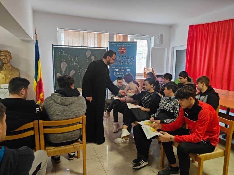 Seminarul Teologic „Sfântul Ioan Iacob” Dorohoi: Activități desfășurate în cadrul proiectului „Împreună prindem curaj”