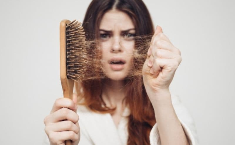 Două remedii din natură pentru căderea părului