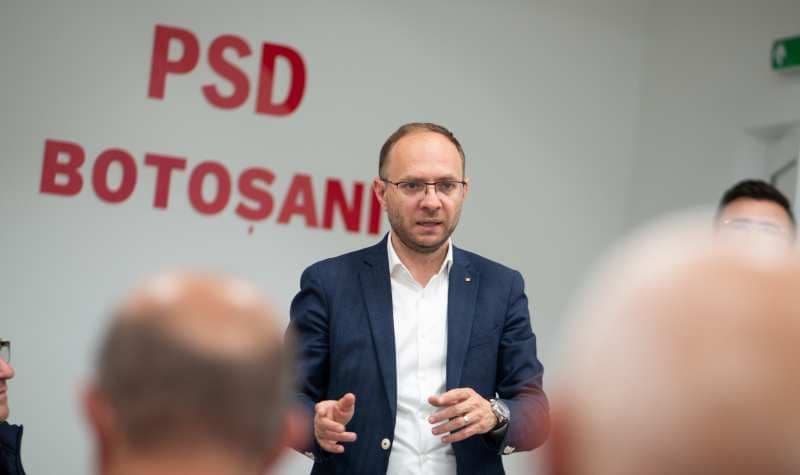 Cosmin Andrei: „Candidez pentru a finaliza toate investițiile începute și pentru a continua dezvoltarea orașului nostru împreună cu botoșănenii”