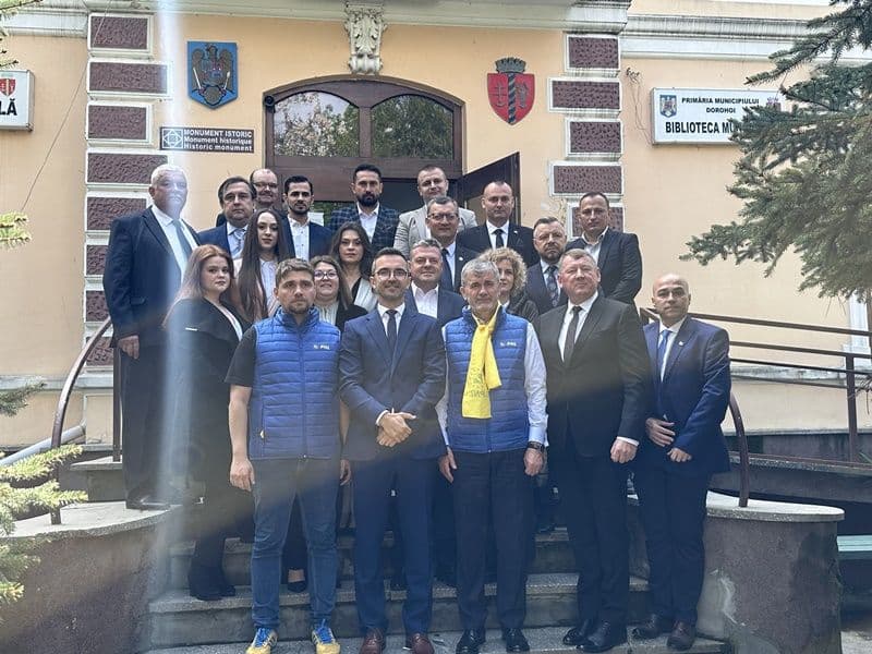 PNL Dorohoi și-a înregistrat candidaturile pentru funcția de primar și consilier local la BEC. Vezi candidații! - FOTO
