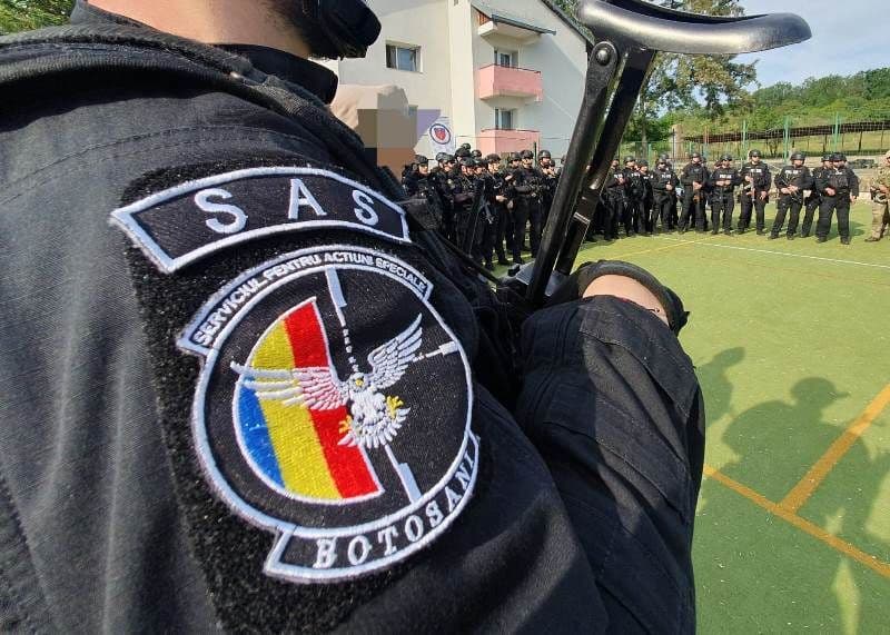 Exercițiu de pregătire tactică și tragere cu toate categoriile de armament desfășurat în județul Botoșani