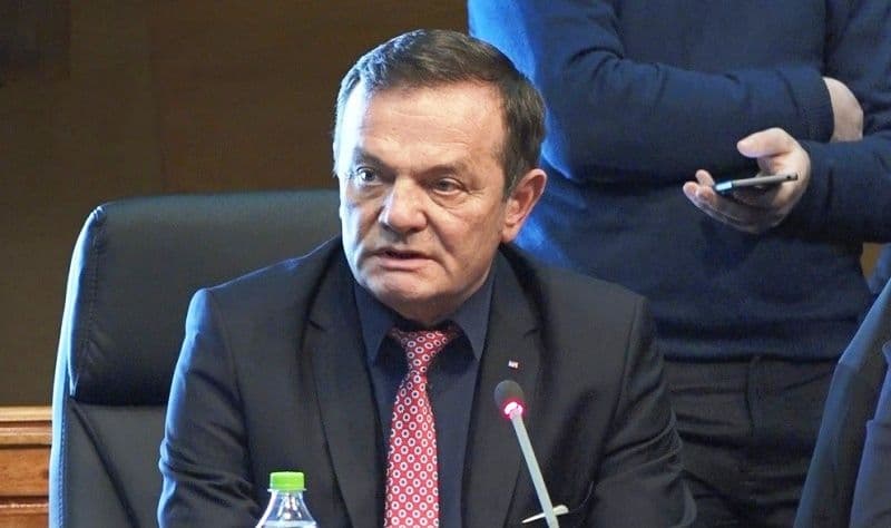 Comunicat de presă: Dorin Alexandrescu „Sperăm ca pe viitor serviciile de alimentare cu apă să fie asigurate la parametrii impuși prin clauzele contra