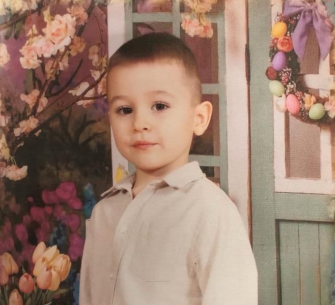 Alertă în Botoșani! Copil de 4 ani și jumătate căutat de polițiști