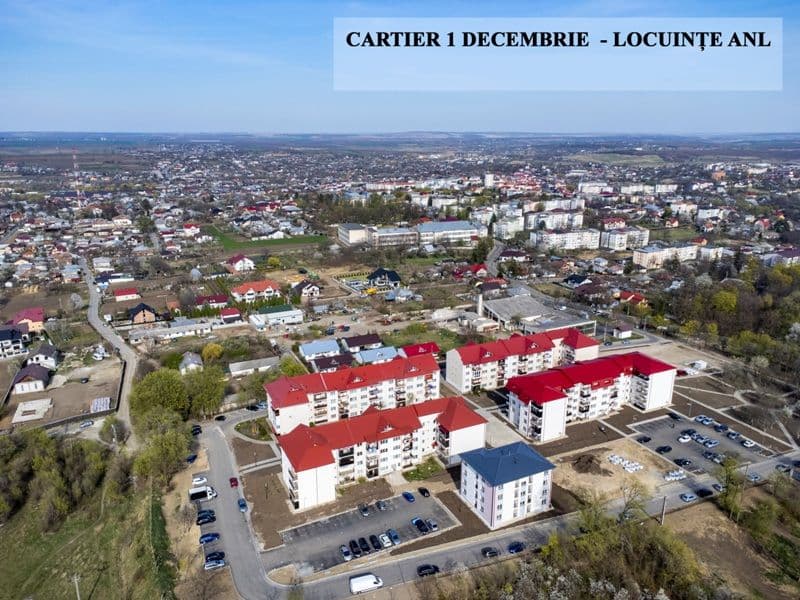 Continuăm construirea de locuinţe pentru tineri în cartierul ANL din str. 1 Decembrie