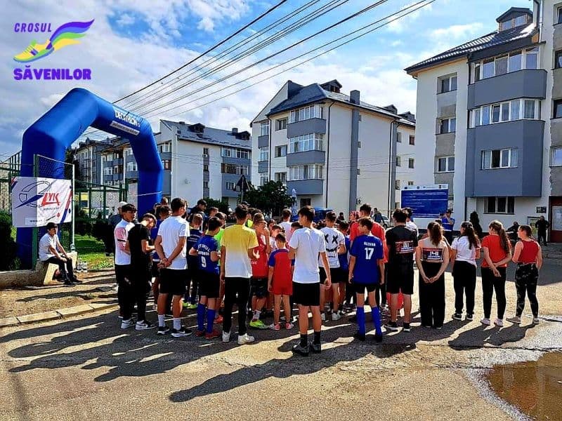 Clicinschi Vasilica din Botoşani, Campioana Națională la Atletism Juniori 1 și 2, coordonează cu succes Crosul Săvenilor - FOTO