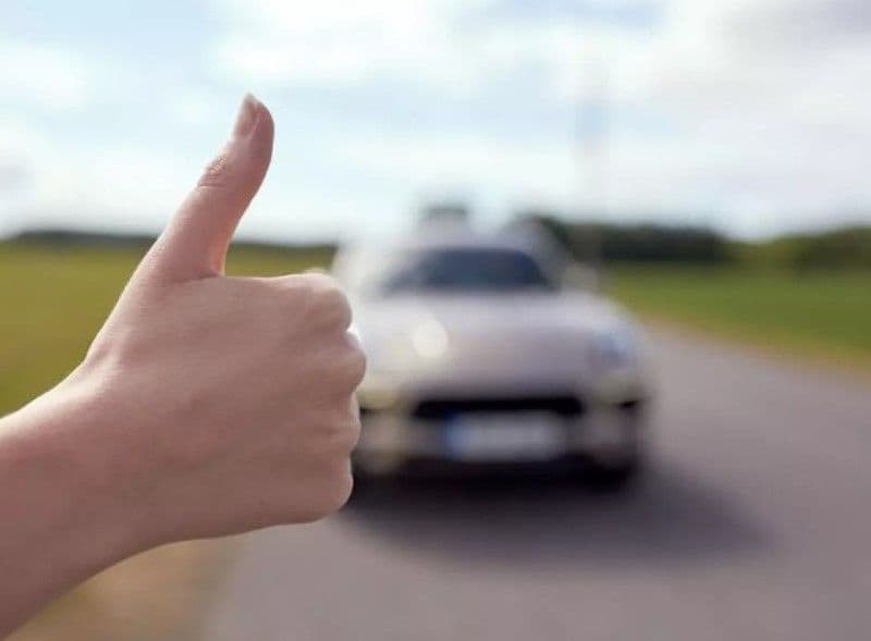 Șoferi sancționați și lăsați fără drept de a autiliza autoturismele pentru că au efectuat transport public neautorizat     