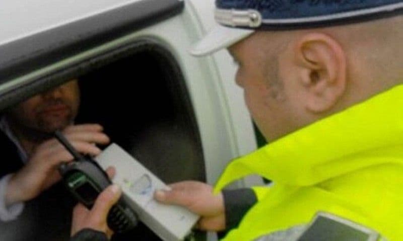 Șoferi beți scoși din trafic de către polițiștii botoșăneni