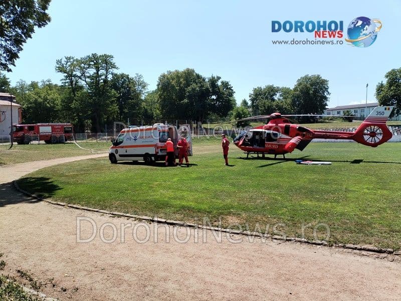 Bărbat din comuna Suharău preluat de urgență de elicopterul SMURD de la Dorohoi - FOTO