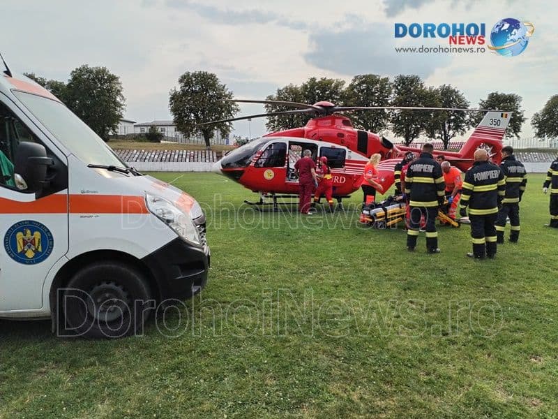 Bărbat aflat în stare gravă preluat de elicopterul SMURD de la Dorohoi - FOTO