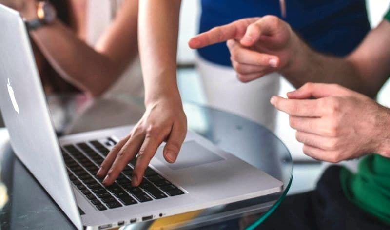 Haos în noul portal al Registrului Comerţului. Ce i-a nemulţumit profund pe utilizatori
