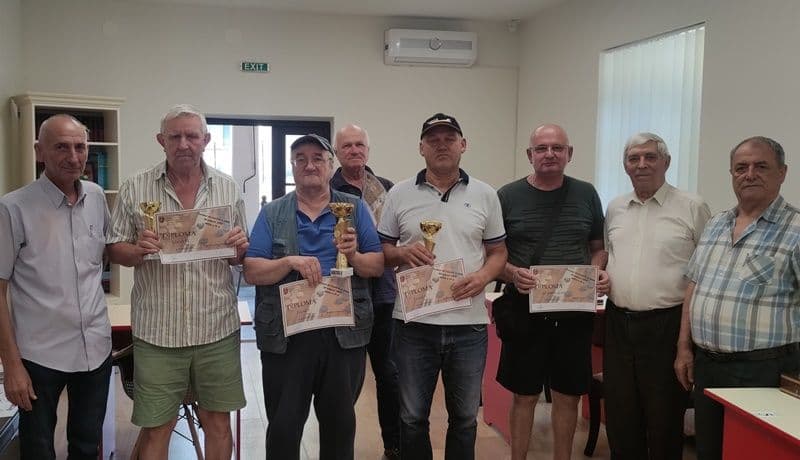Dorohoi: 16 seniori s-au întrecut la Turneul de Table ediția a IV-a - FOTO