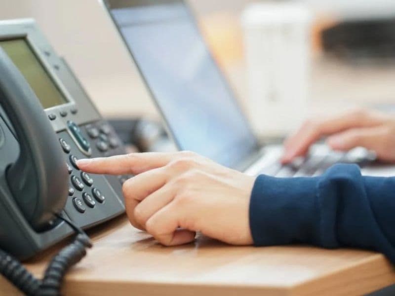 Femeie de 63 de ani, din Botoșani, victimă a unei fraude după ce a fost sunată de un fals funcționar bancar
