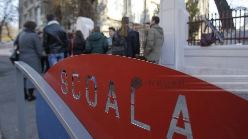 Ministerul Educației a pregătit sancțiuni! Documentul pe care părinții din România sunt obligați să-l semneze