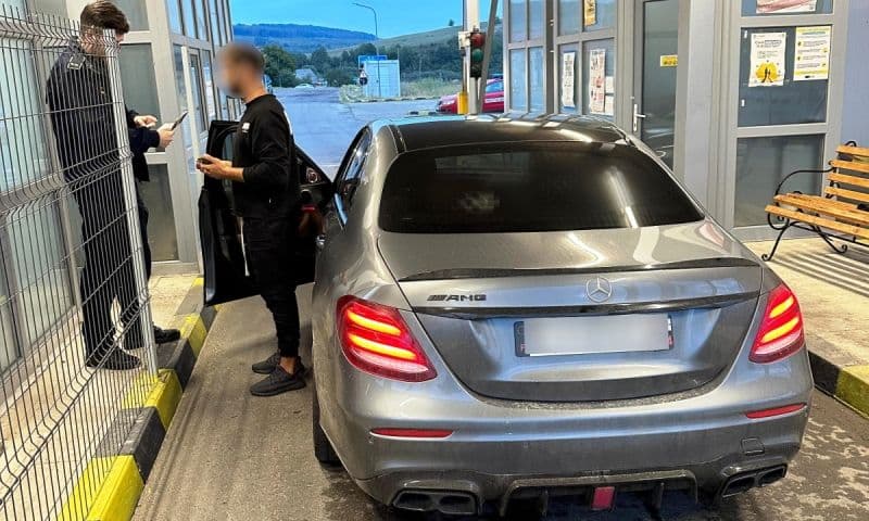 Talon de inspecție tehnică periodică fals descoperit la controlul de frontieră