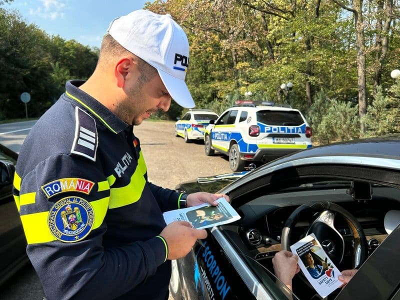 Polițiștii rutieri acționează în cadrul proiectului ROADPOL Safety Days - FOTO