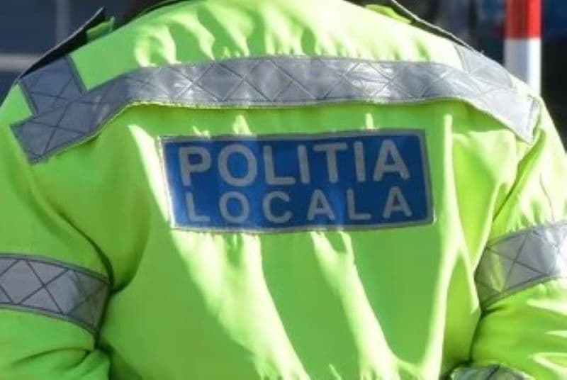 Poliția Locală Dorohoi: Amenzi de peste 4500 de lei pentru doi șoferi și trei persoane care vindeau covoare pe pietonal