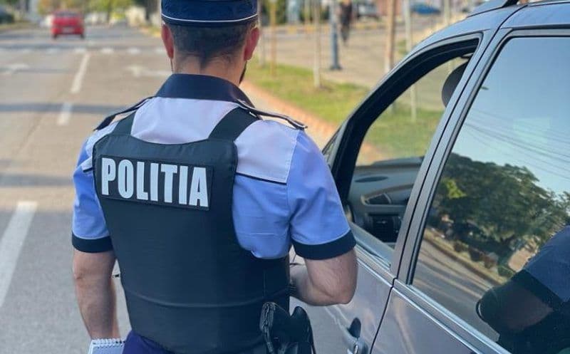 Conducător auto sancționat pentru transport public neautorizat