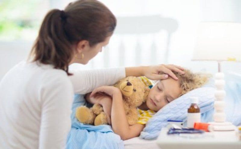 Greșeli pe care să nu le mai faci când copilul tău este bolnav