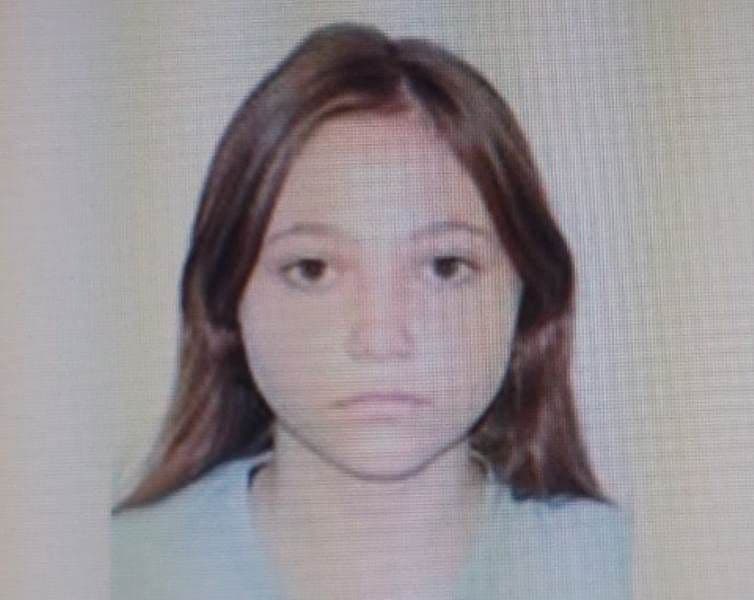 Tânără căutată de polițiști. A dispărut în urmă cu două săptămâni