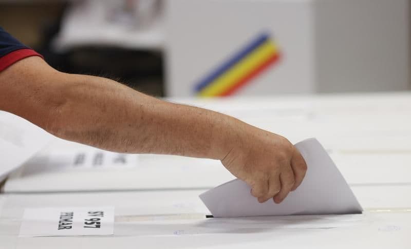 Românii votează la parlamentare pe 1 decembrie, cei din diaspora au o zi în plus. Calendarul și condițiile de vot