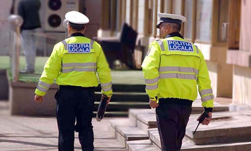 Amenzi date de poliţiştii locali din Dorohoi pentru mai multe nereguli produse pe raza municipiului