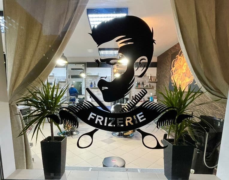 Servicii de FRIZERIE, noutăți în materie de styling în Dorohoi