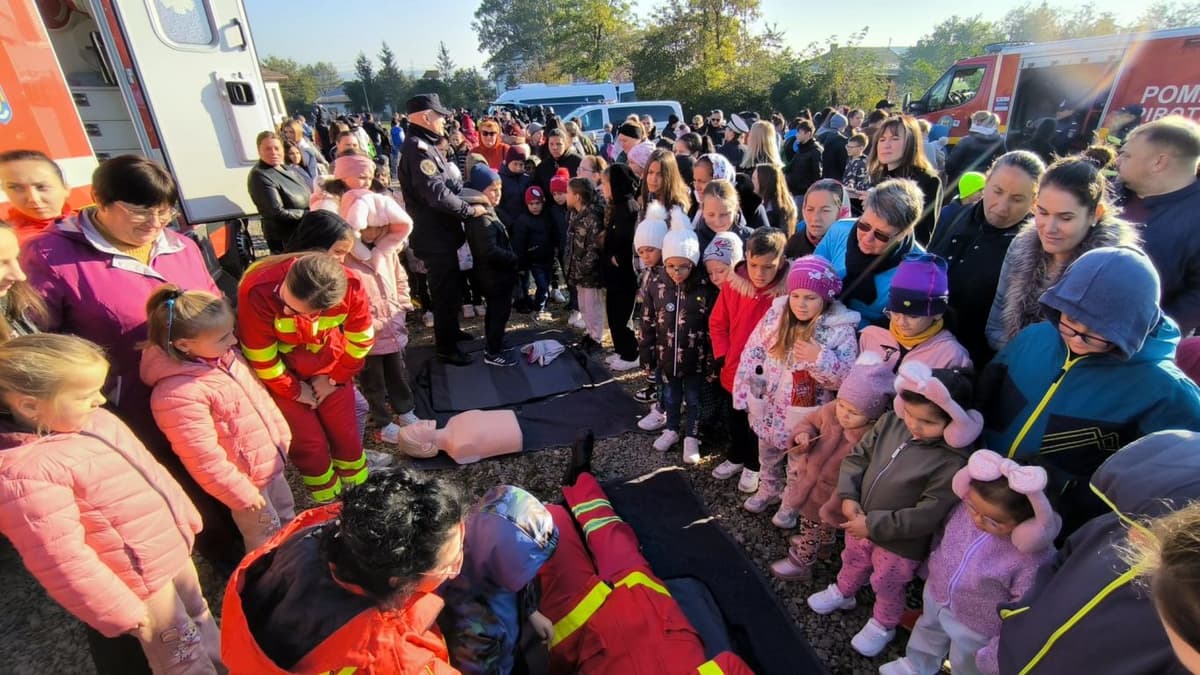 „Învăț să cresc în siguranță” – activitate de informare preventivă la Cristești