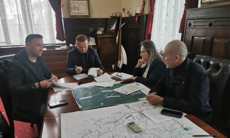 Mobilier şcolar nou pentru Unităţile Şcolare din Municipiul Dorohoi