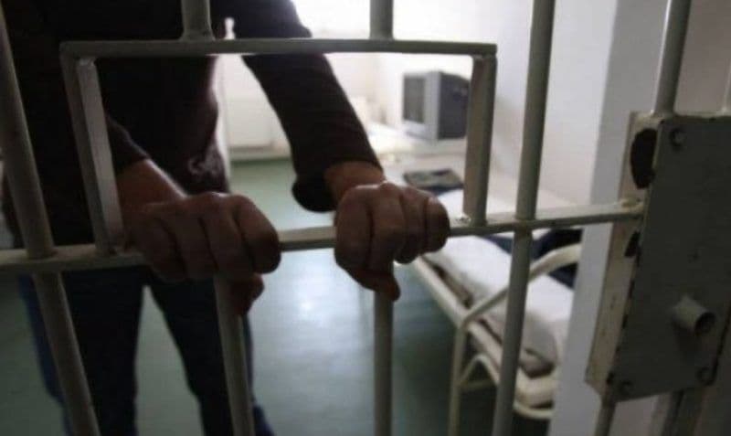 Tânăr reținut pentru conducere sub influența alcoolului și fără permis