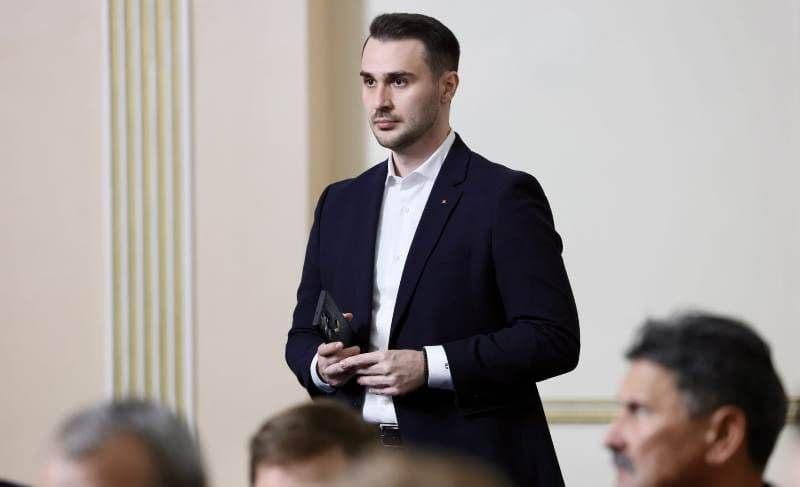 Candidat PSD la Camera Deputaților, Florin Gavril: „Premierul Ciolacu are cele mai bune proiecte pentru tineri, comparativ cu ceilalți candidați de la