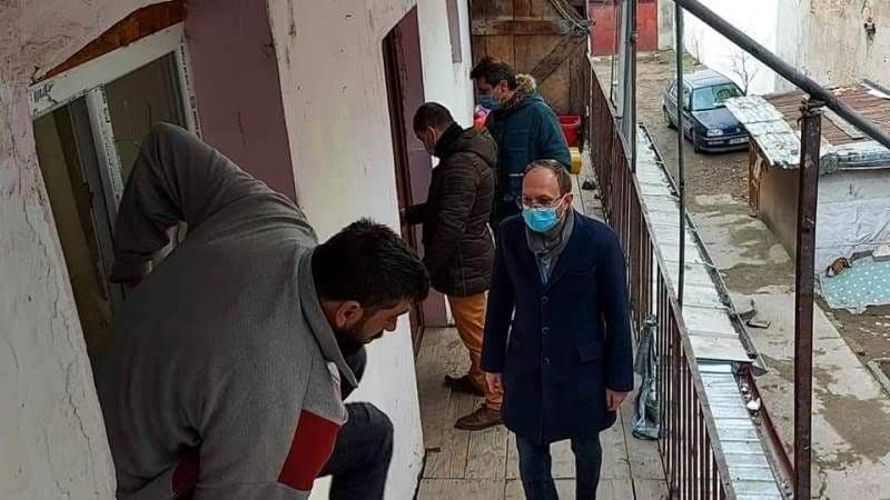 Primarul Cosmin Andrei spune că primele răspunsuri primite în consultarea publică privind evacuarea chiriașilor agresivi din Centrul Istoric sunt încu