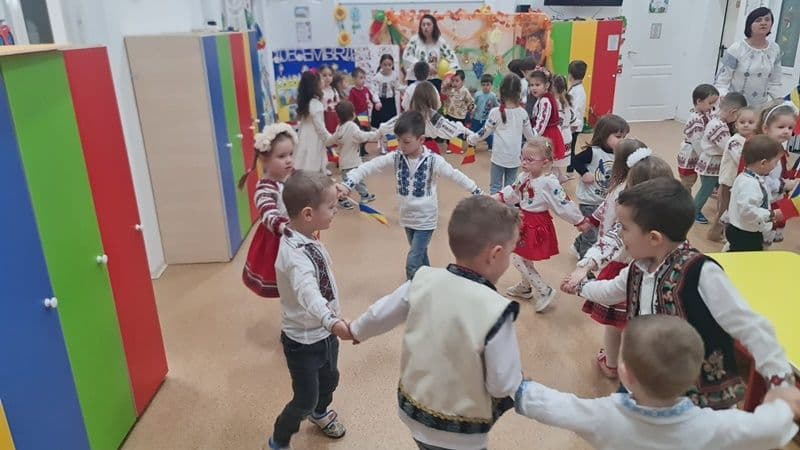 Preșcolarii Grădiniţei cu P.P. Nr.6 Dorohoi: Suntem mici, dar avem o inimă mare!