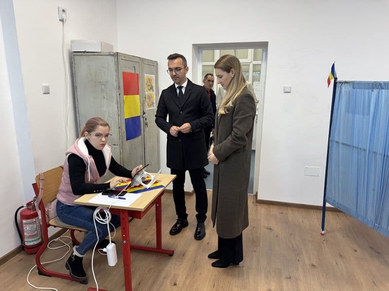 Alexandru Dumitriu: „Am votat pentru valorile care ne definesc” - FOTO