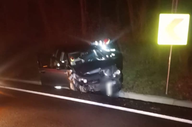 Accident! Două mașini s-au ciocnit la ieșire din Botoșani, pe drumul E 58