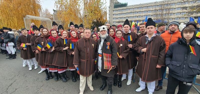 Ansamblul Folcloric „Mugurelul-Mărgineanca” participant la Festivalul Național de datini și obiceiuri de iarnă la Brăila - FOTO