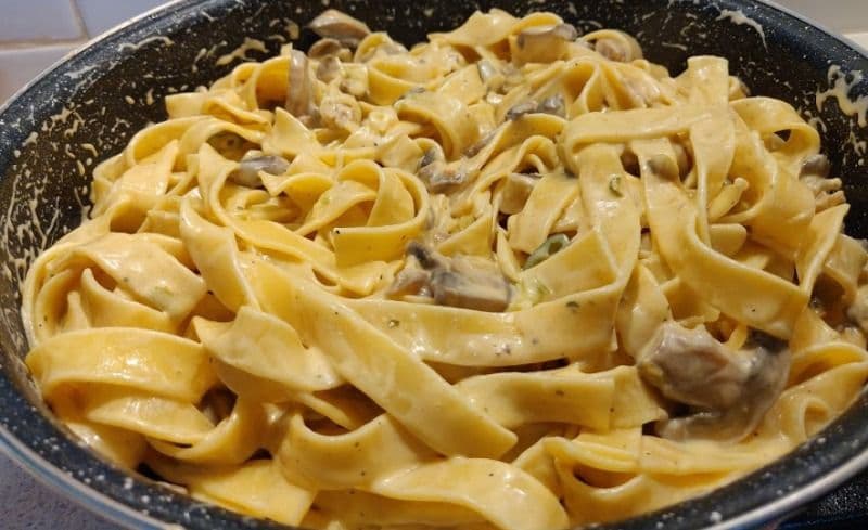 Paste picante cu ciuperci