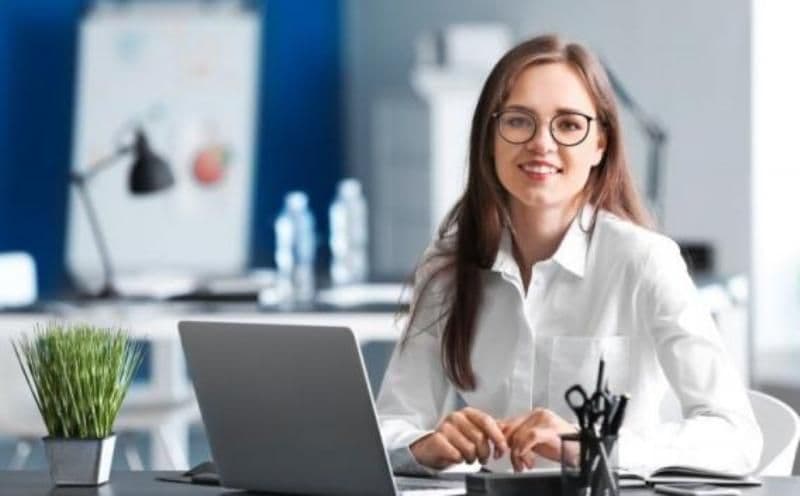CONTED Dorohoi caută Asistent Manager