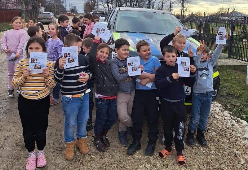 Activități informativ – educative desfășurate de polițiști din cadrul Biroului pentru Protecția Animalelor