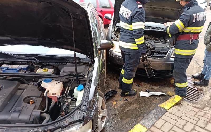 Șofer de 35 de ani ajuns la spital în urma unui accident produs în urmă cu puțin timp - FOTO