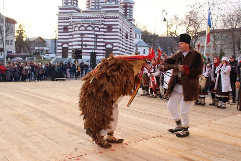 Datini si obiceiuri Dorohoi 2023_Partea I_05