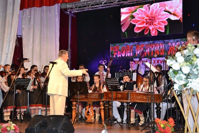 Flori pentru mama I 2024_004