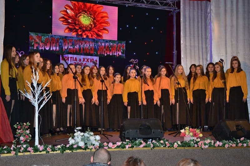 Flori pentru mama 2024_2_06
