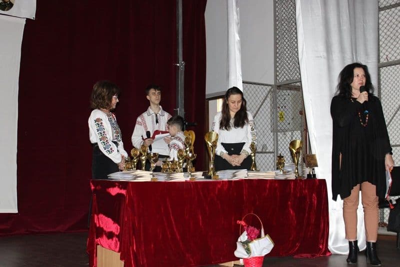 Un Martisor pentru Creanga_06