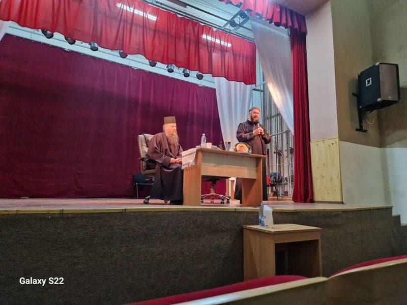 Conferinta_02