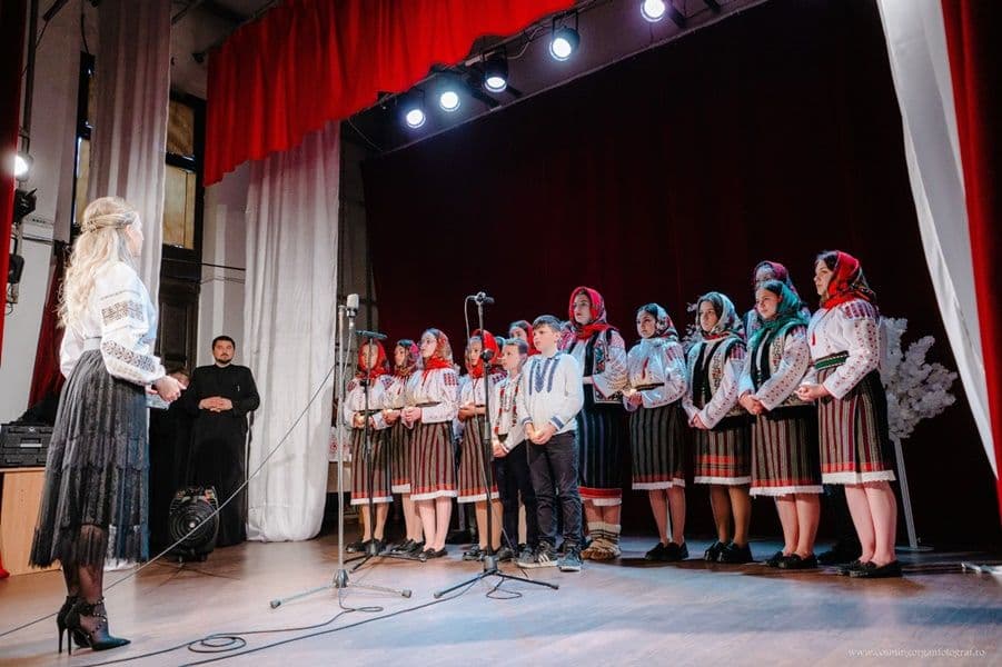 concert 16